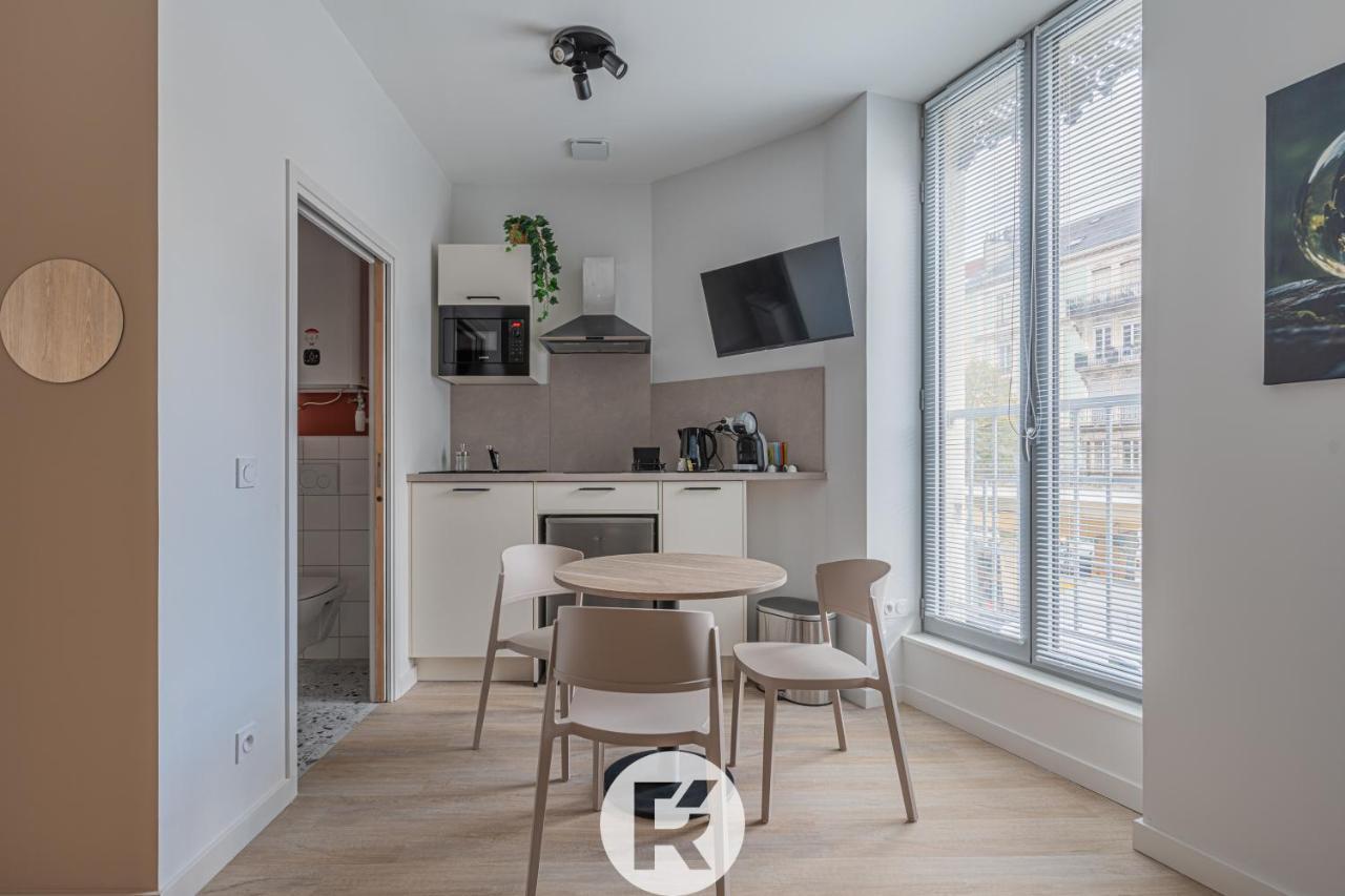 R'Apparts Le Palazzo Grenoble Esterno foto
